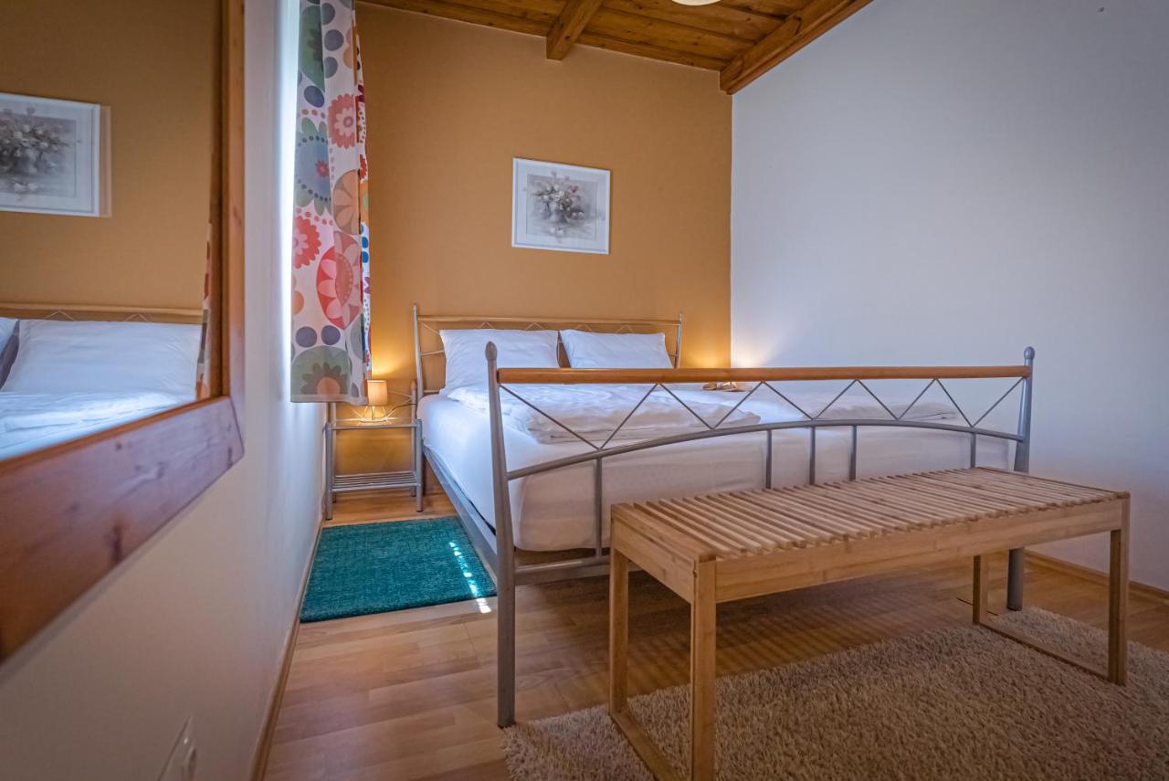 Sunny Garden Pihenohaz Villa Siofok Ngoại thất bức ảnh